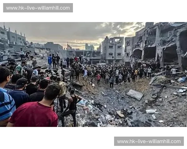 钢筋铁骨撞上流云拨月：泰拳与中国功夫的百年恩怨与终极博弈